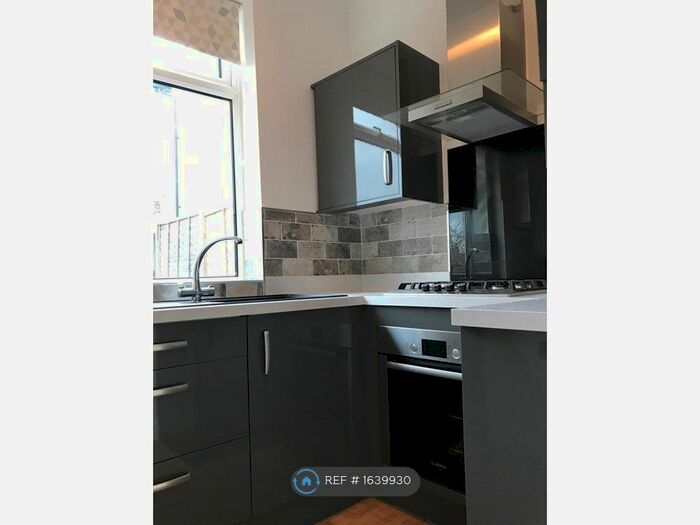 3 Bedroom End Of Terrace House To Rent In Willis Road, Sheffield, S6