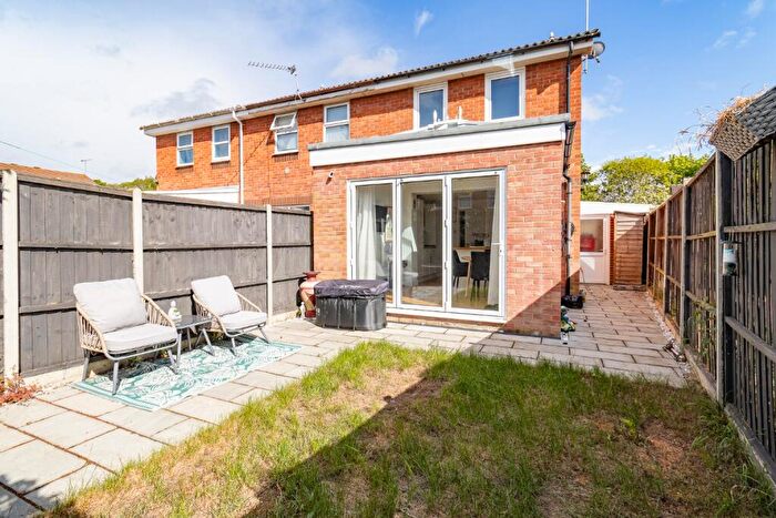 2 Bedroom End Of Terrace House For Sale In Burch Close, King's Lynn, PE30