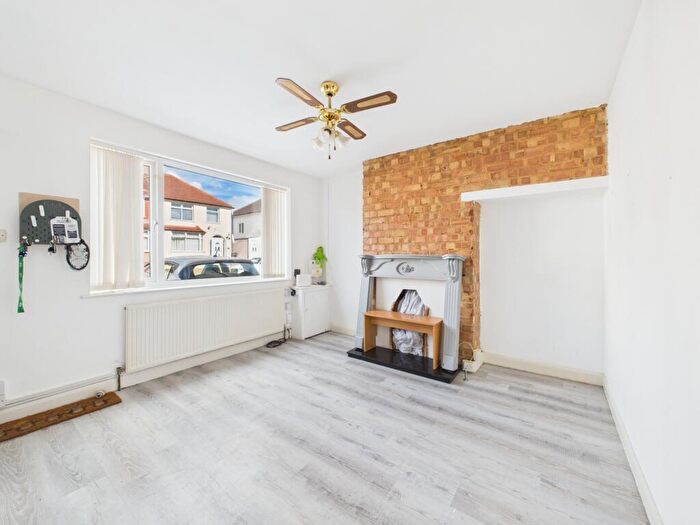 2 Bedroom End Of Terrace House For Sale In Fullingdale Road, The Headlands, NN3