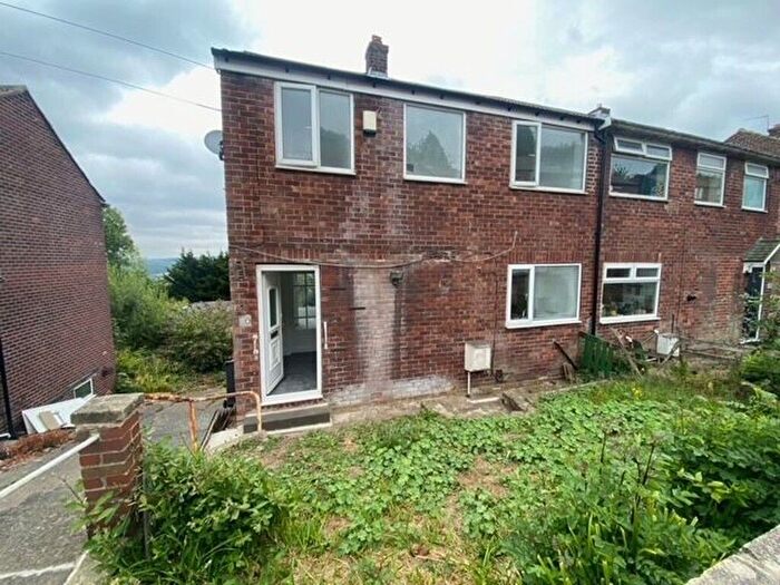 3 Bedroom Semi-Detached House To Rent In Knaresborough Drive, Huddersfield, HD2