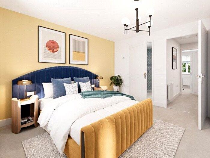 3 Bedroom Terraced House For Sale In Cotswold Avenue, Plymouth, Devon, PL9