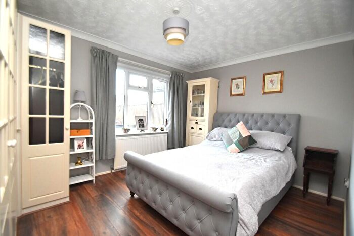 3 Bedroom Detached Bungalow For Sale In Holt, NR25