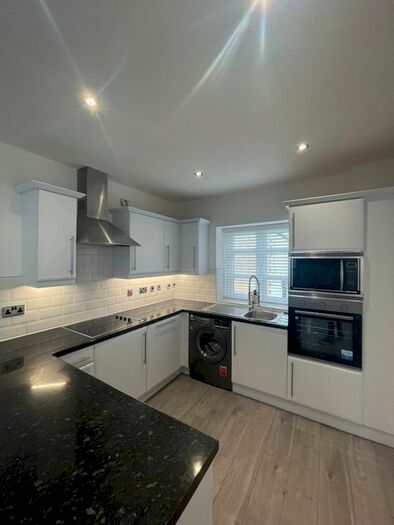 2 Bedroom Flat To Rent In Mariners Point, Hartlepool, TS24