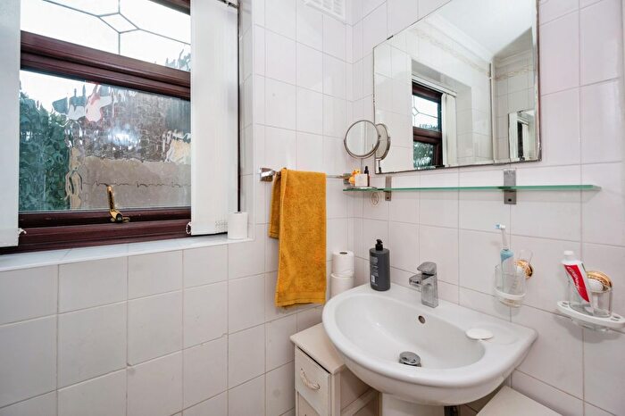 2 Bedroom Semi-Detached Bungalow For Sale In Gorsey Lane, Clock Face, St Helens, WA9