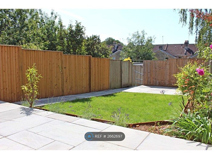 3 Bedroom Terraced House To Rent In First Avenue, Bath, BA2