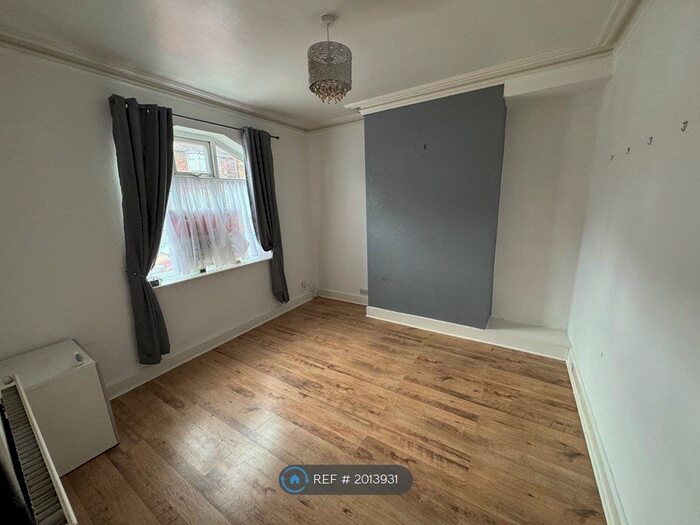 3 Bedroom Terraced House To Rent In Hinderton Road, Birkenhead, CH41