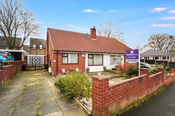 2 Bedroom Semi-Detached House For Sale In Balcarres Avenue, Wigan, WN1