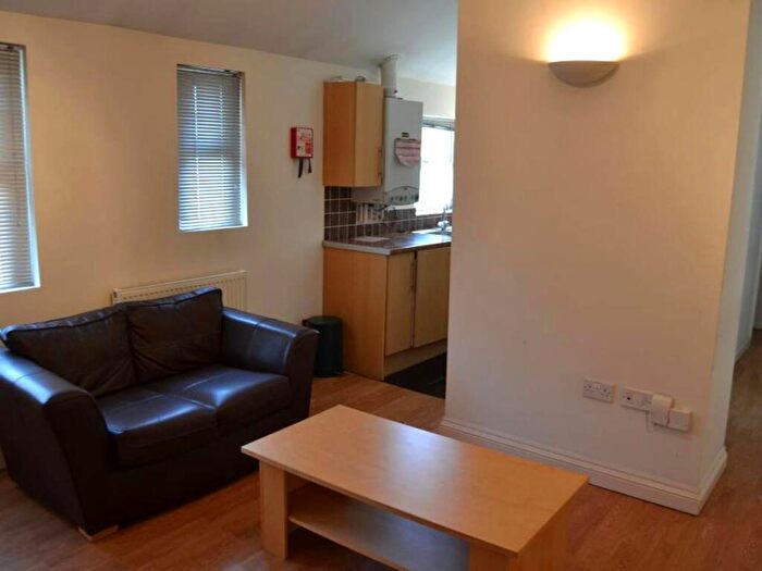 1 Bedroom Flat To Rent In North Road, Cathays, Cardiff, CF10