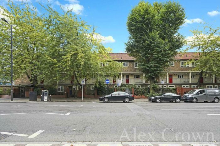 3 Bedroom Flat To Rent In Seven Sisters Road, Finsbury Park, N7