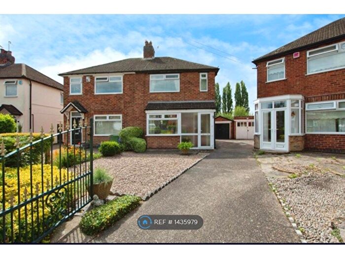 2 Bedroom Semi-Detached House To Rent In Stancliffe Avenue, Nottingham, NG6