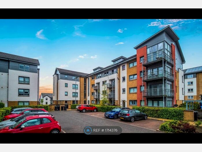 3 Bedroom Flat To Rent In Leyland Road, Motherwell, ML1