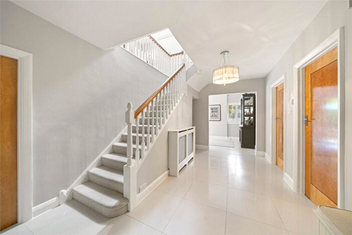 5 Bedroom Detached House To Rent In Seven Hills Road, Cobham, Surrey, KT11