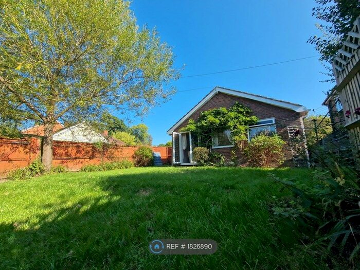 3 Bedroom Bungalow To Rent In Horam Park Close, Horam, Heathfield, TN21