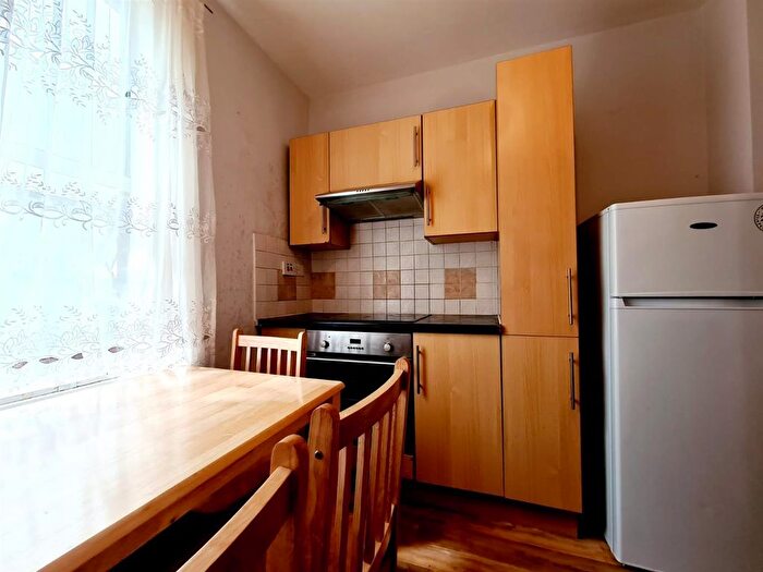 1 Bedroom Flat To Rent In Derby Road, Enfield, EN3