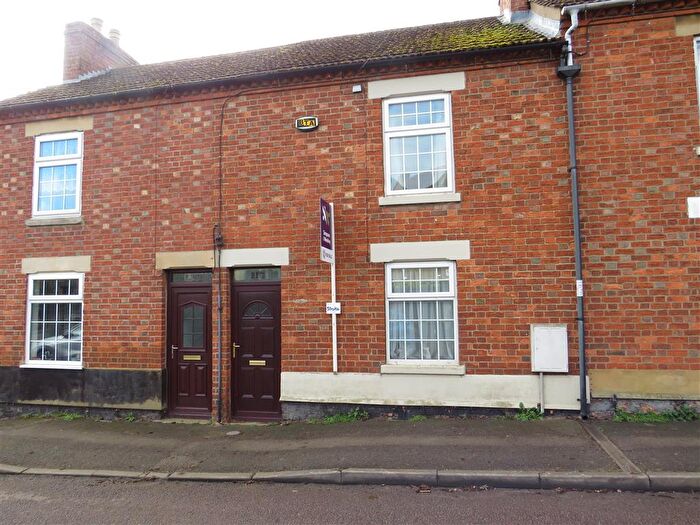 2 Bedroom Terraced House For Sale In Hinwick Road, Wollaston, Wellingborough, NN29