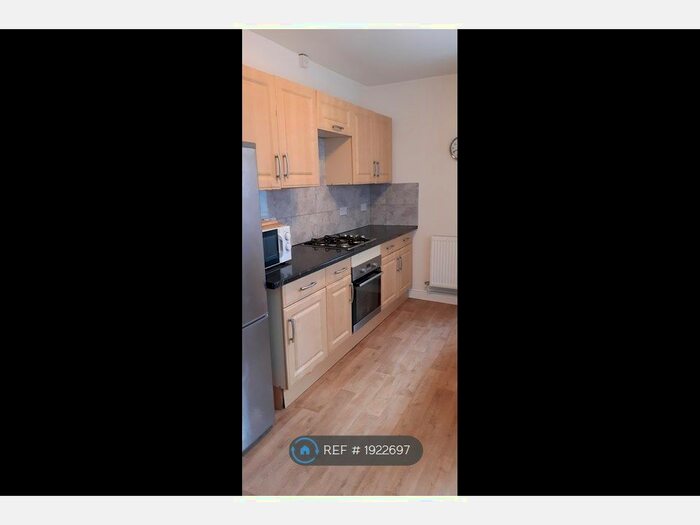 3 Bedroom Terraced House To Rent In Springfield Road, Wolverhampton, WV10