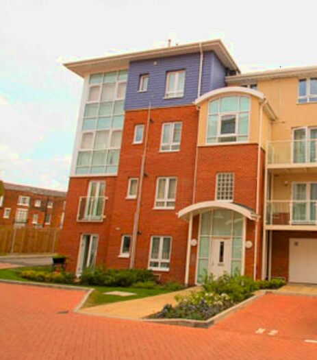 2 Bedroom Flat To Rent In Sedgwick Place, Pumphouse Cres, Watford, WD17