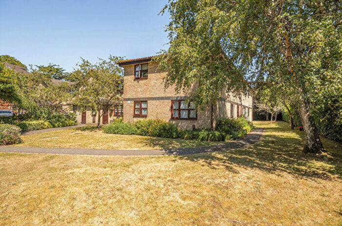 2 Bedroom Flat For Sale In Clifton Road, Regents Park, Southampton, Hampshire, SO15