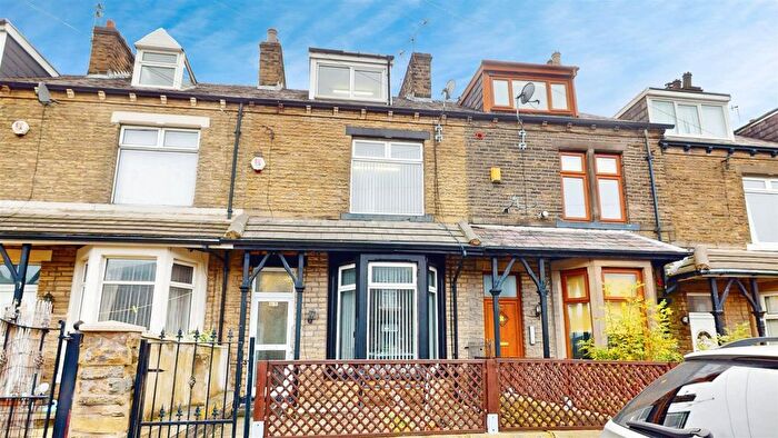 4 Bedroom Terraced House For Sale In Beckside Road, Bradford, BD7