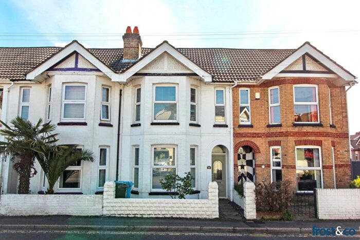 3 Bedroom Terraced House To Rent In Weymouth Road, Poole, BH14