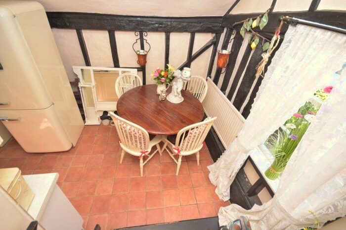 1 Bedroom Detached House For Sale In Bentfield End Causeway, Stansted Mountfitchet, CM24