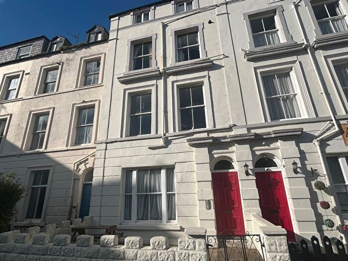 1 Bedroom Flat To Rent In West Square, Scarborough, YO11