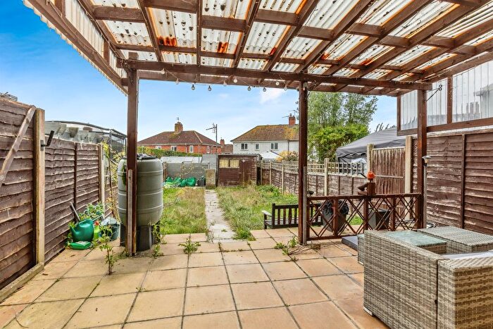 3 Bedroom Terraced House For Sale In Springfield Avenue, Shirehampton, Bristol, BS11