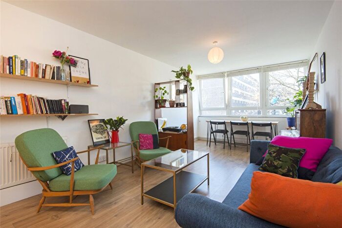 2 Bedroom Flat To Rent In Scotney House, Mead Place, London, E9