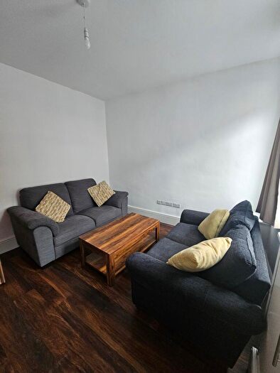 3 Bedroom Terraced House To Rent In Windsmoor Street, Stoke-on-Trent, ST4