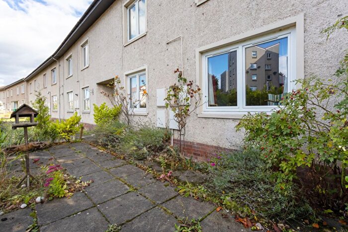 2 Bedroom Flat For Sale In Links Street, Kirkcaldy, KY1