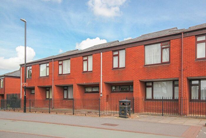 Studio To Rent In Compass Court, Spon End, Coventry, CV1