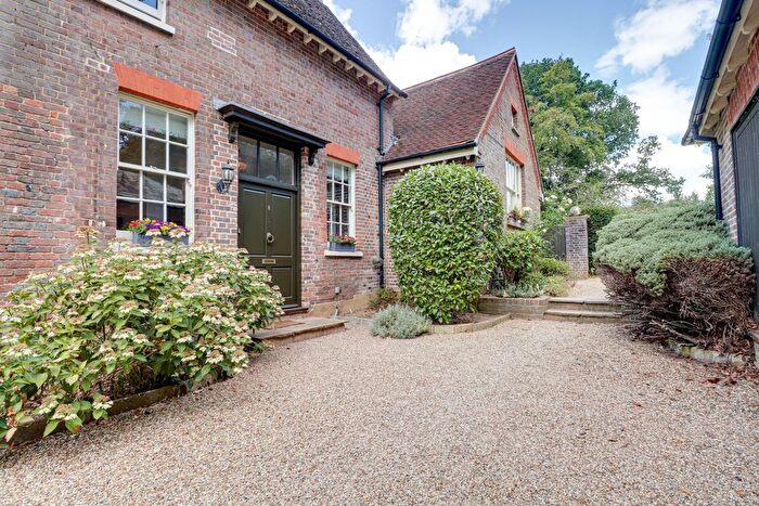 2 Bedroom Terraced House For Sale In Cheverells House, Cheverells Green, Markyate, St Albans, AL3