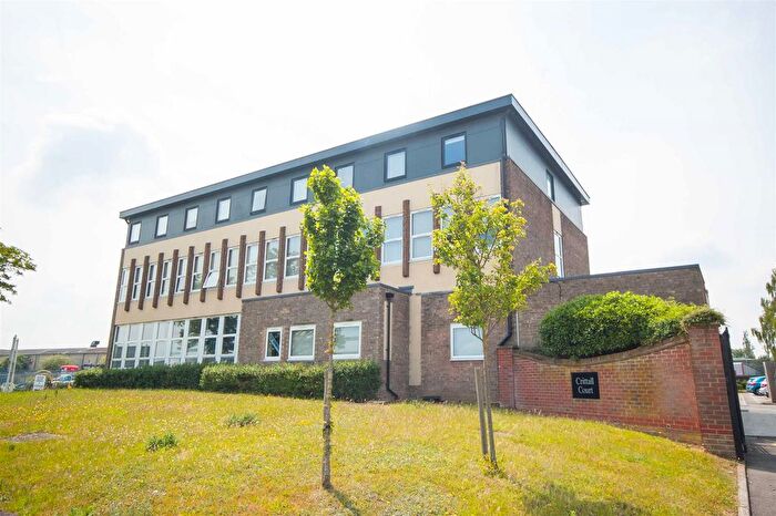 2 Bedroom Property To Rent In Crittall Road, Witham, CM8
