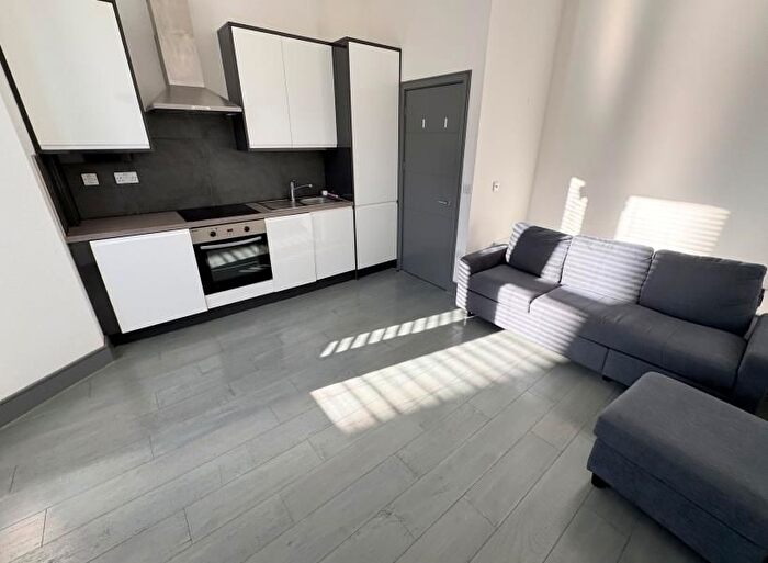 1 Bedroom Flat To Rent In Fortis Green, East Finchley, N2