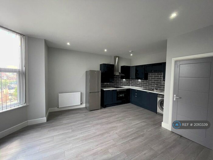 1 Bedroom Flat To Rent In Tynwald Hill, Liverpool, L13