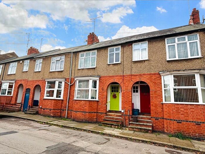 3 Bedroom Terraced House For Sale In Chaucer Street, Poets Corner, Northampton, NN2
