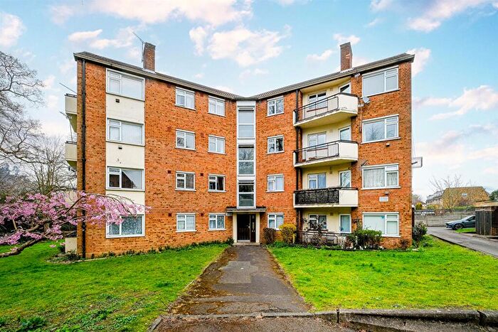 3 Bedroom Flat For Sale In Highclere, High Road, Buckhurst Hill, IG9