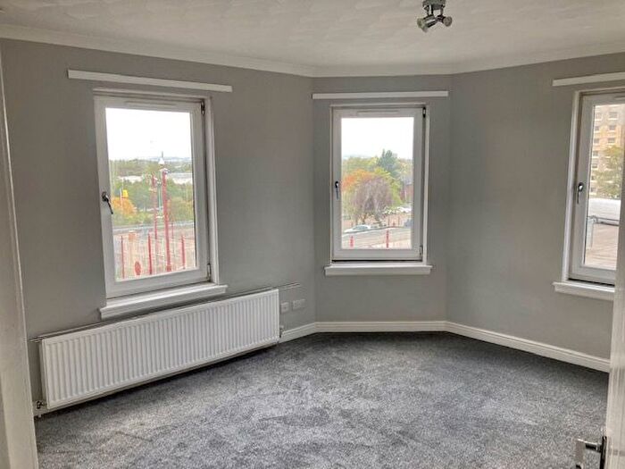 2 Bedroom Flat To Rent In Jackson Street, Coatbridge, ML5