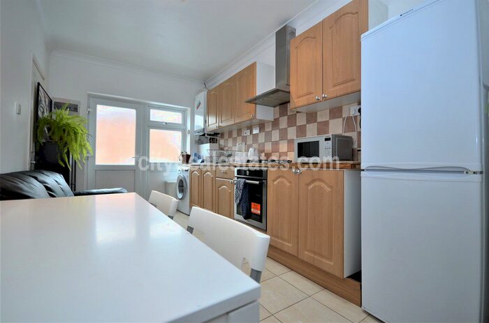 1 Bedroom Studio To Rent In Gunnersbury Crescent, London, W3