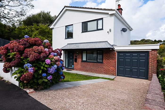3 Bedroom Detached House For Sale In Southerndown Avenue, Mayals, Swansea, SA3