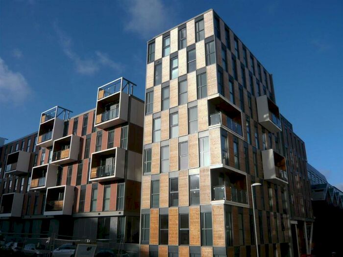 2 Bedroom Apartment To Rent In Skyline Chambers, Ludgate Hill, Manchester, M4