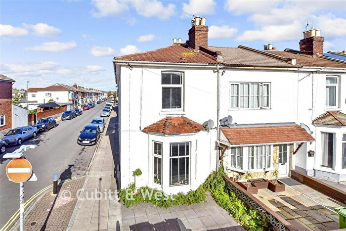 3 Bedroom End Of Terrace House For Sale In Powerscourt Road, Portsmouth, Hampshire, PO2