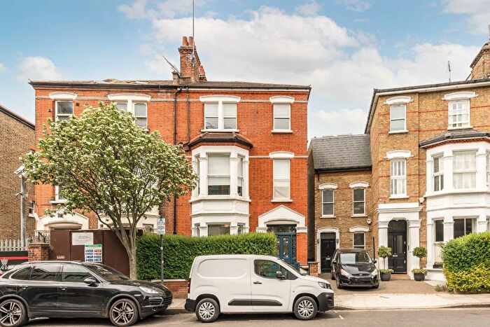 1 Bedroom Flat To Rent In Rowan Road, London, W6