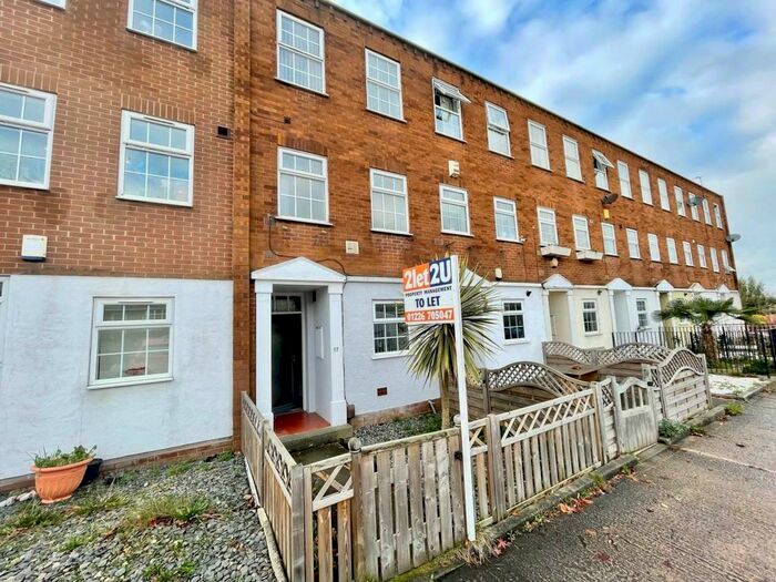 2 Bedroom Property To Rent In Wentworth Street, Wakefield, WF1