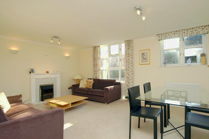 2 Bedroom Flat To Rent In Elverton Street, Westminster, SW1P