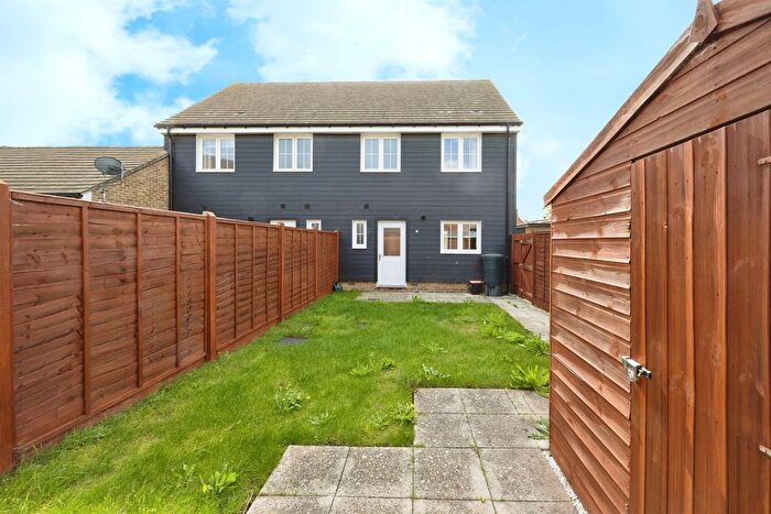 2 Bedroom Semi-detached House For Sale In Pipin Crescent, Finberry, Ashford, TN25