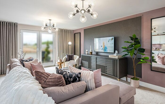3 Bedroom Flat For Sale In "Maybury Apartment - Bed - First Floor" At Turnhouse Road, Edinburgh, EH12