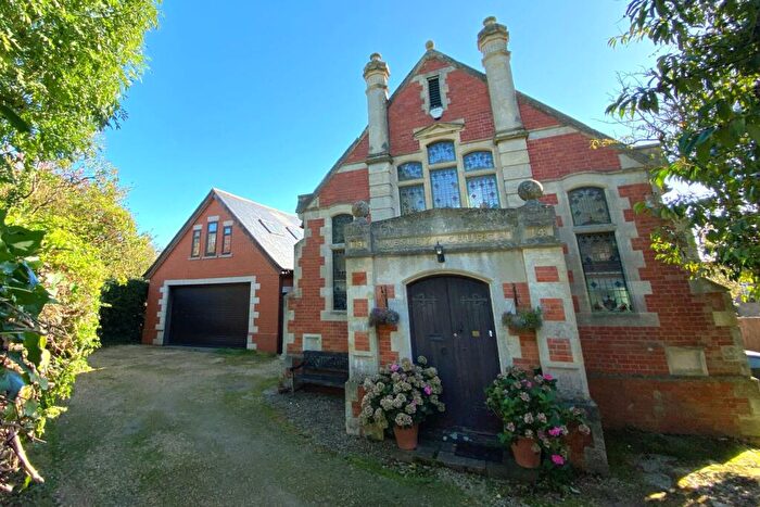 4 Bedroom Detached House For Sale In Chapel Lane, Collingbourne Kingston, SN8