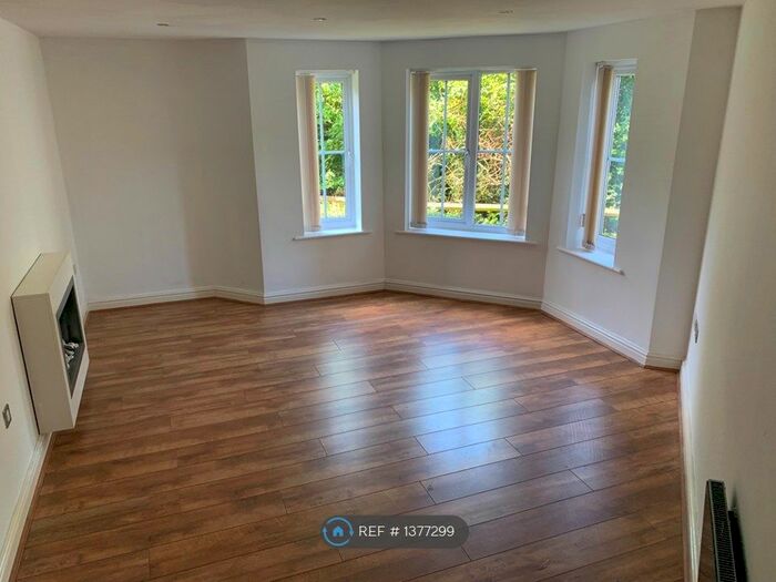 2 Bedroom Flat To Rent In Jenkinson Grove, Doncaster, DN3