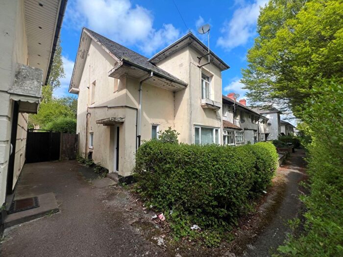 3 Bedroom End Terrace House For Sale In Hurlingham Road, Kingstanding, Birmingham, B44